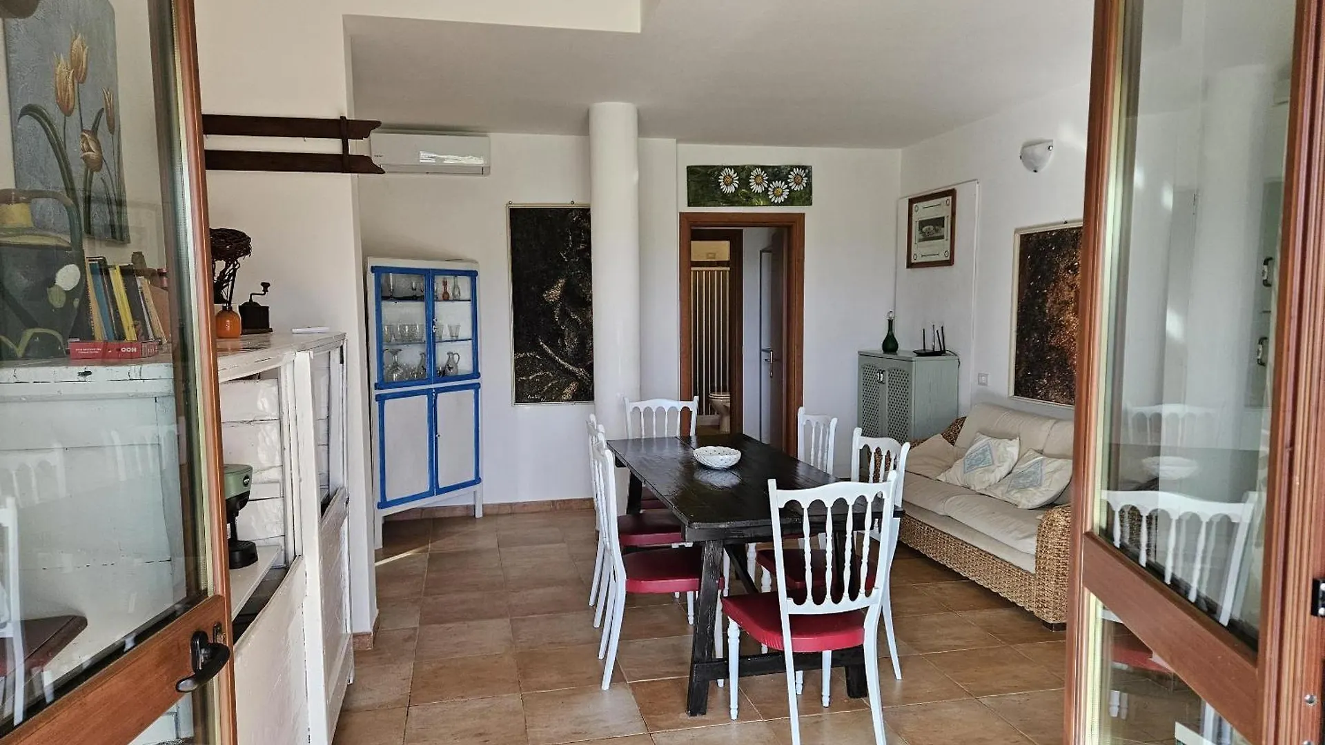 Villa Domo Sardo Castiadas 0*,